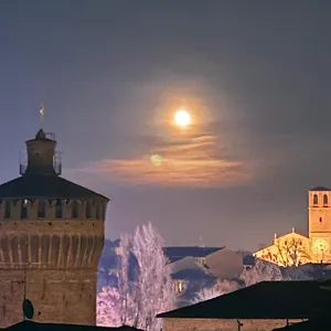 Il Torrione , Lodi Italia